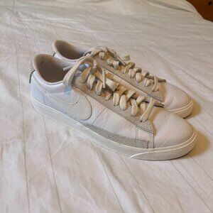 Nike Blazer Low Leather All White Mens Size 8.5